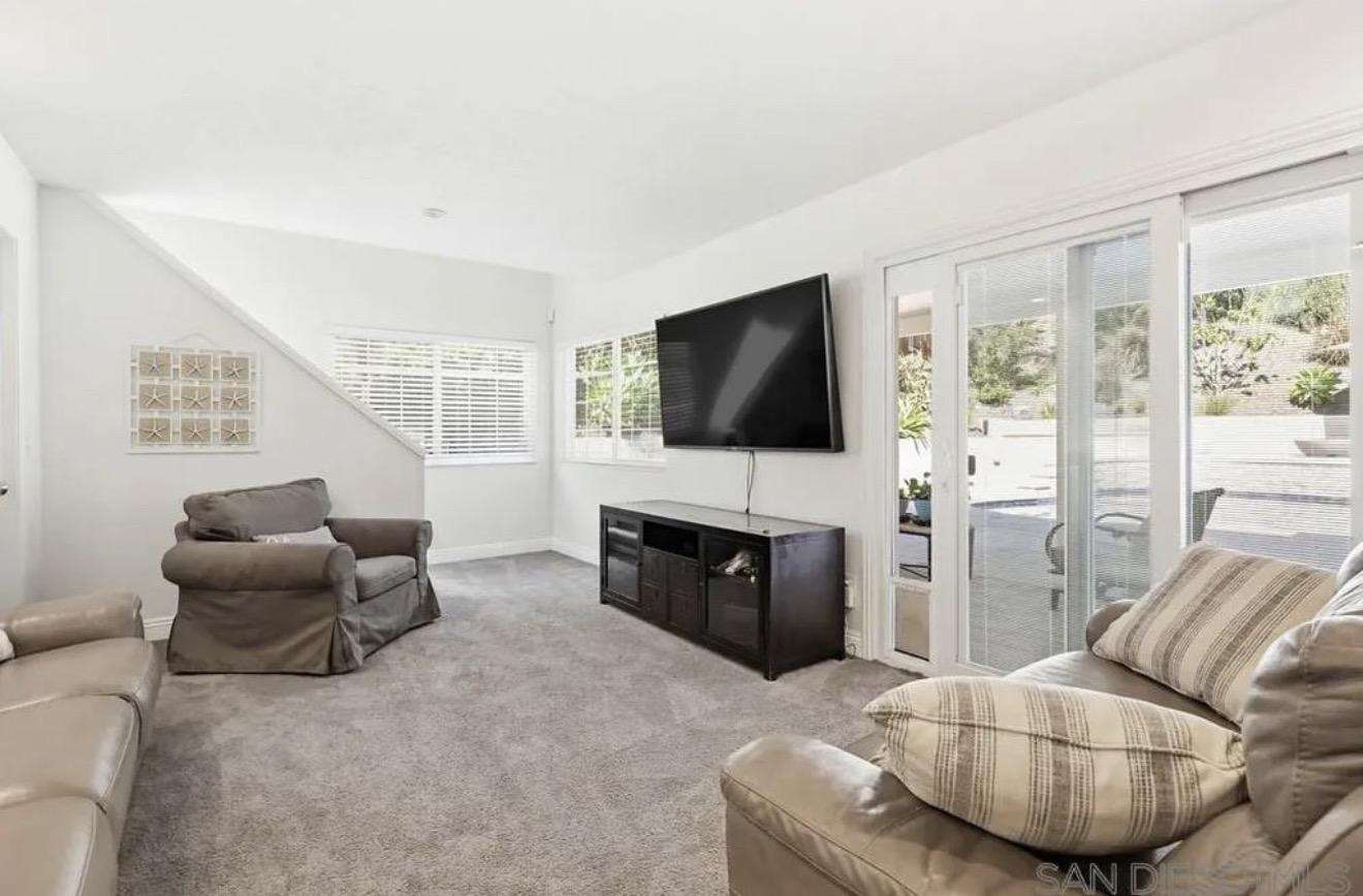 4211 Cartulina Rd, San Diego, CA 92124