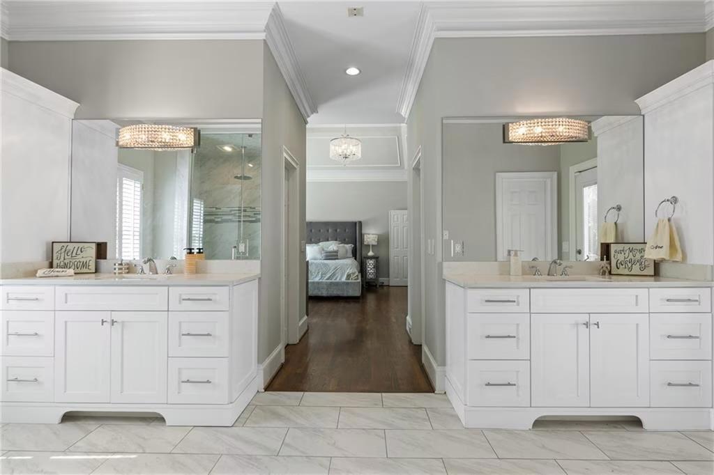 5540 Chelsen Wood Dr, Johns Creek, GA 30097