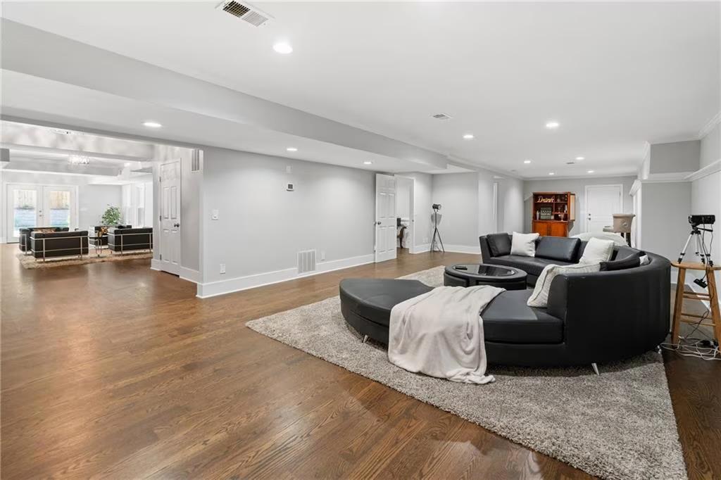 5540 Chelsen Wood Dr, Johns Creek, GA 30097