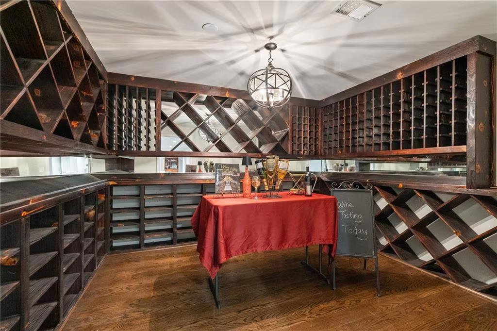 5540 Chelsen Wood Dr, Johns Creek, GA 30097