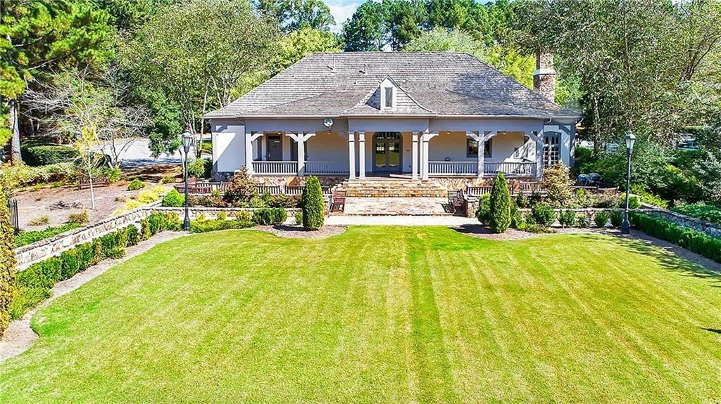 5540 Chelsen Wood Dr, Johns Creek, GA 30097