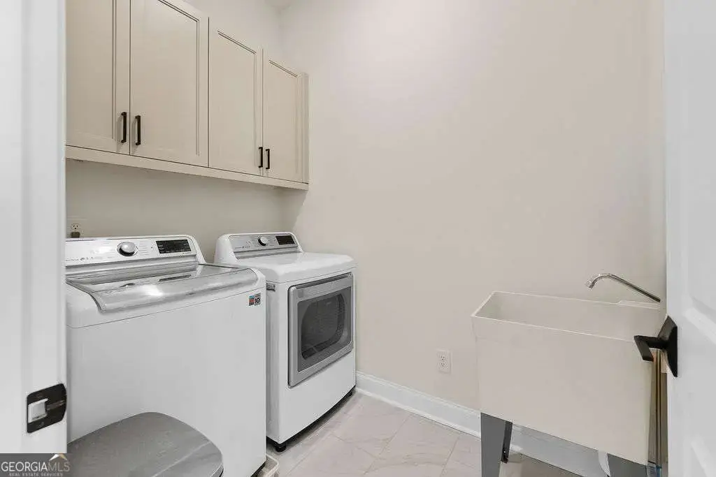 110 Wards Crossing Way, Alpharetta, GA 30022