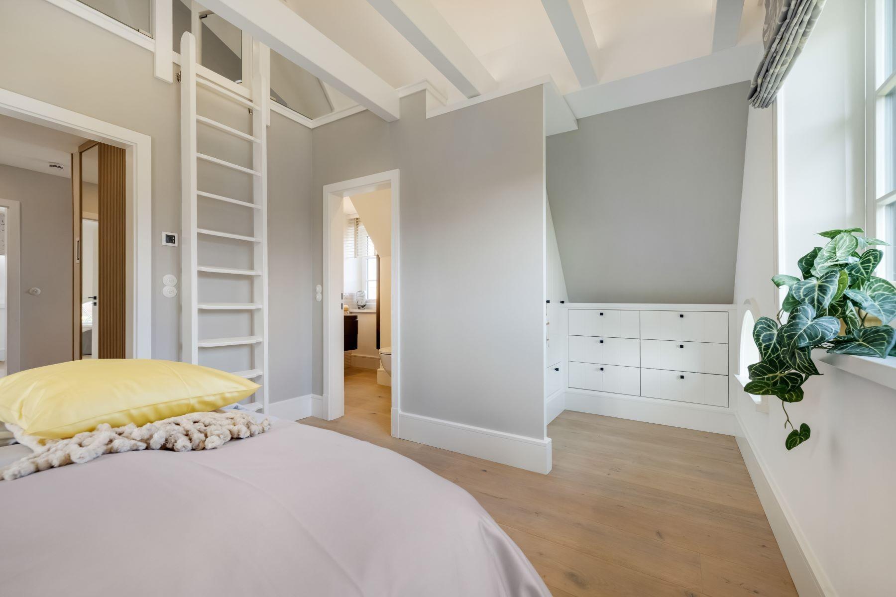 Frisian New Build on Sylt: Custom Home with Garden & Private Spa in Wenningstedt