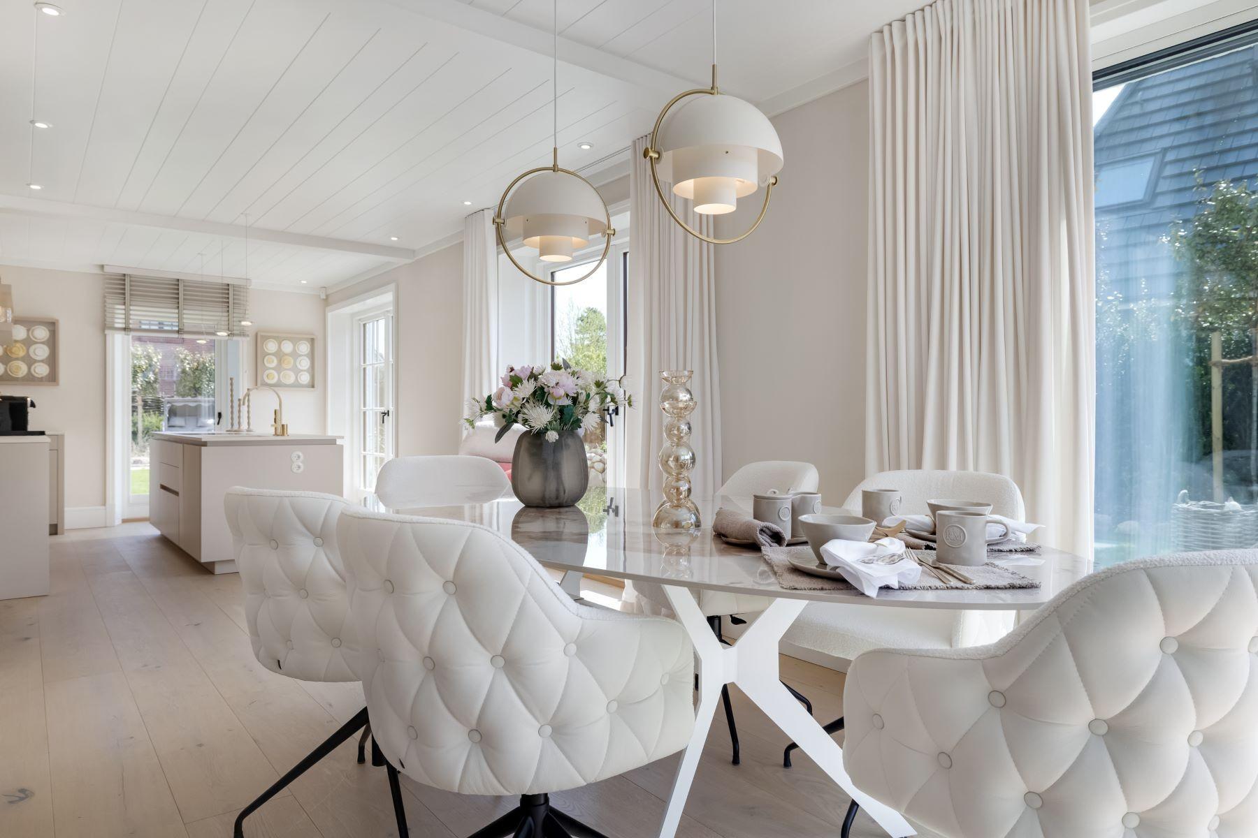 Frisian New Build on Sylt: Custom Home with Garden & Private Spa in Wenningstedt
