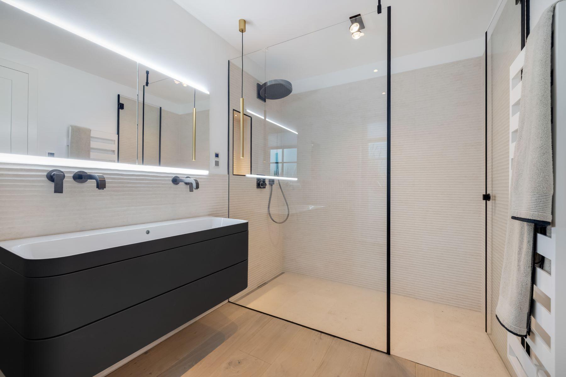 Frisian New Build on Sylt: Custom Home with Garden & Private Spa in Wenningstedt